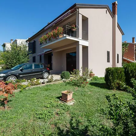 Nada Porec Exterior photo